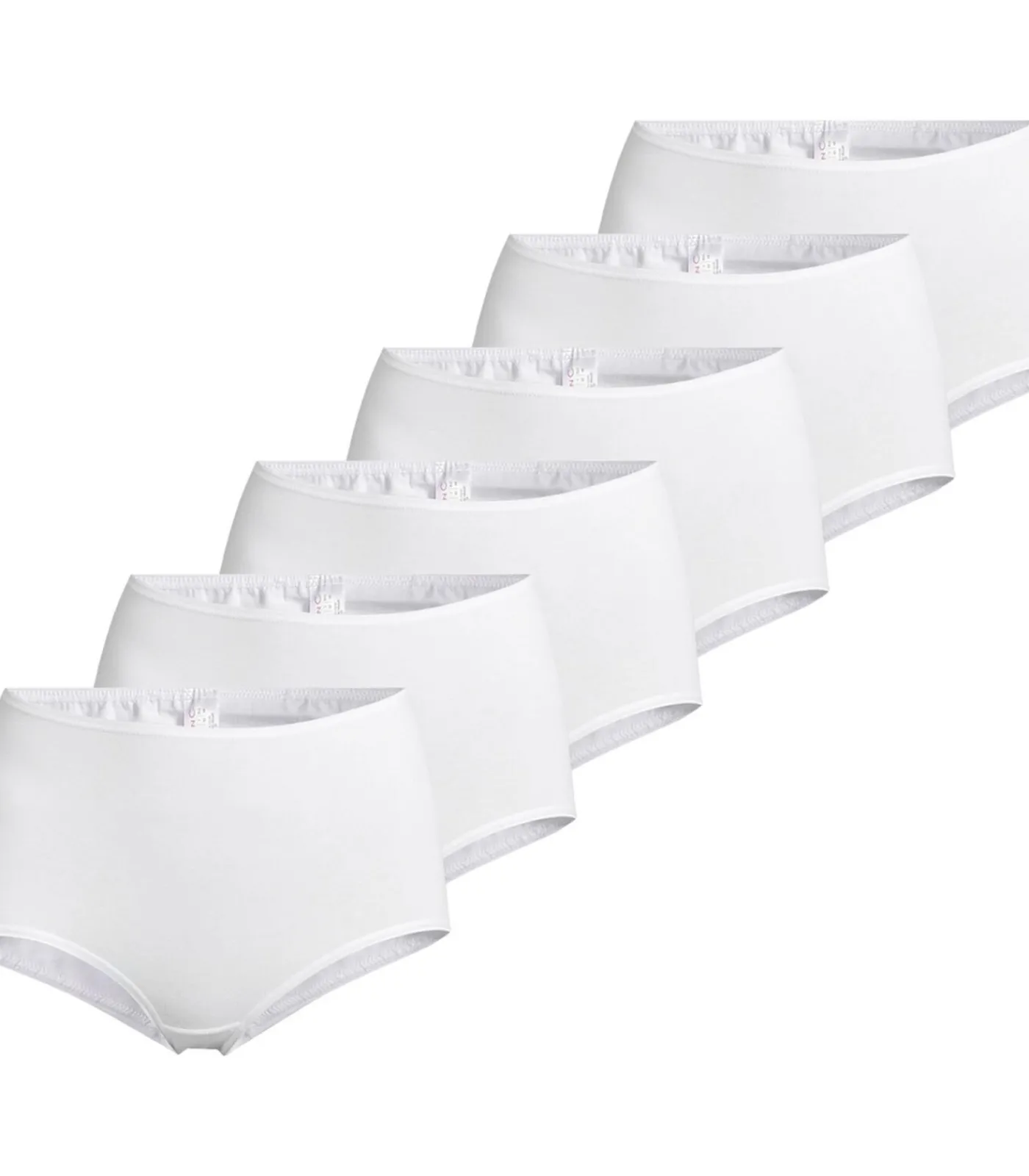 Nina from C. 6 pack Slipboutique - taille pants white