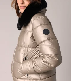 Deeluxe AXIA - Kort donsjack met imitatiebontkraag en zichtbare rits taupe Outlet