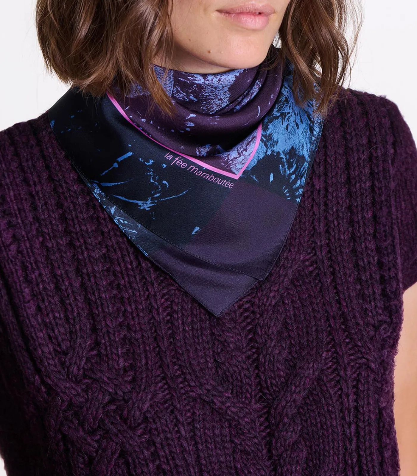 La Fée Maraboutée Blauw en paars bedrukt zijden vierkant blue Online