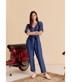 J&JOY Blauwe jumpsuit met strik aan de taille en korte pofmouwen blue Sale