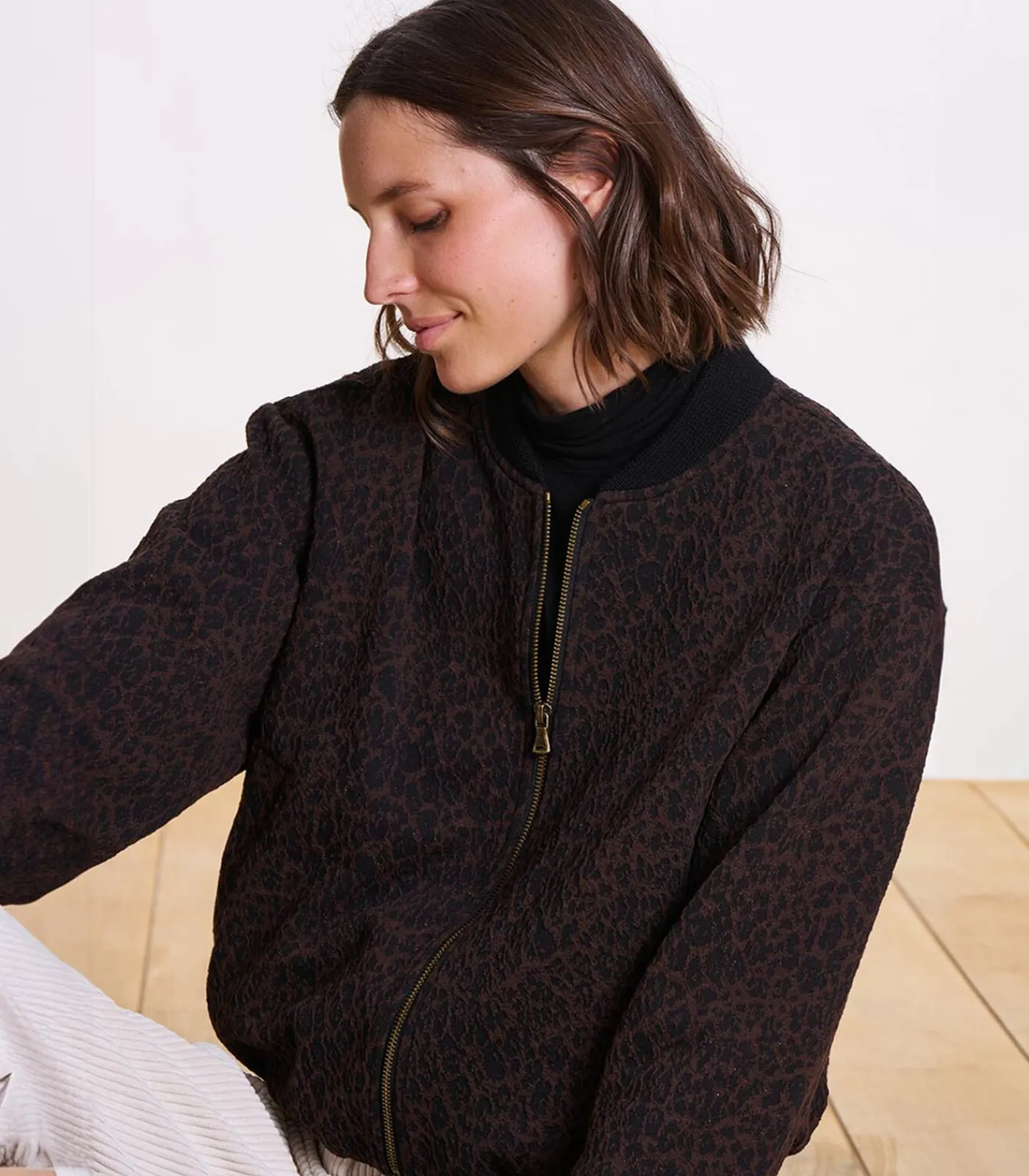 La Fée Maraboutée Bruine bomberjack met rits en luipaardprint brown Sale