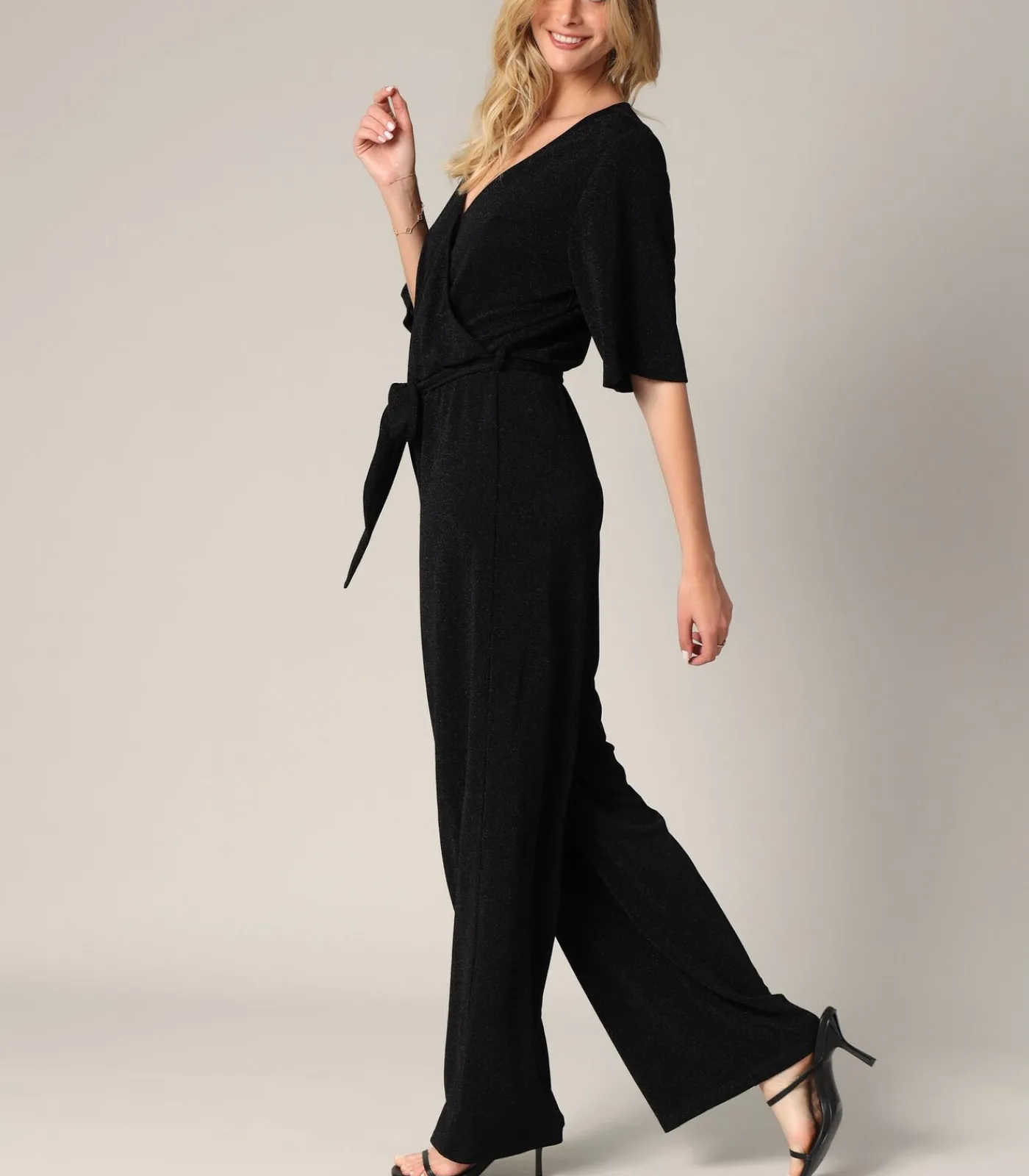 Deeluxe DAISY - Soepel vallende jumpsuit met korte mouwen en pailletteneffect black Outlet