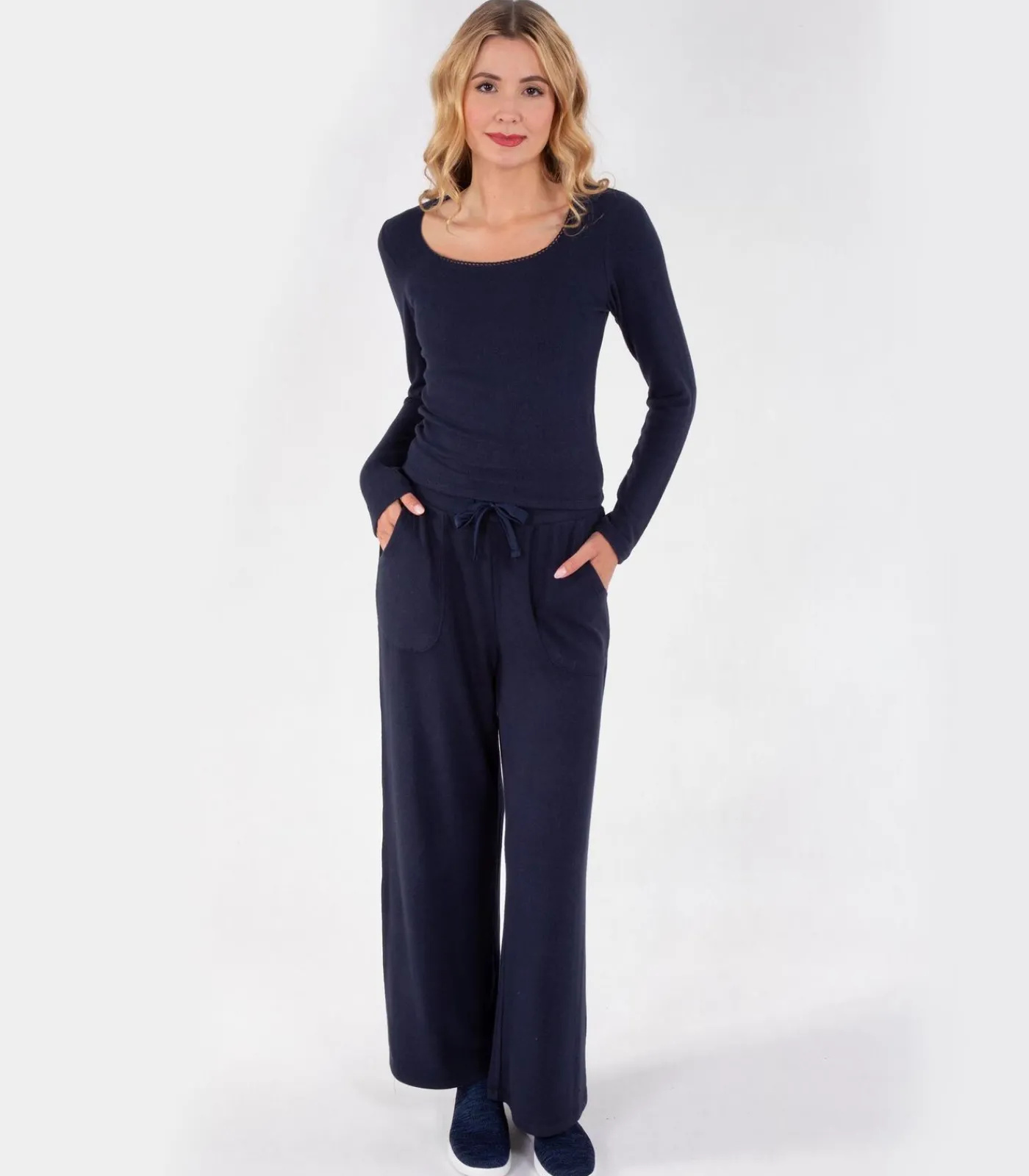 ISOTONER Damesbroek met wijde pijpen Navy navyBlue Hot