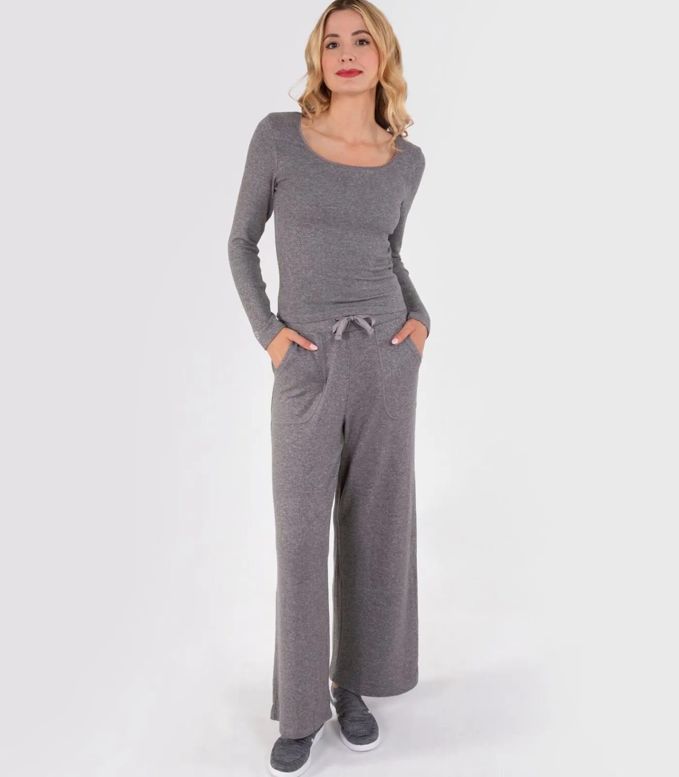 ISOTONER Dames-T-shirt met vierkante hals Heather grijs gray Online
