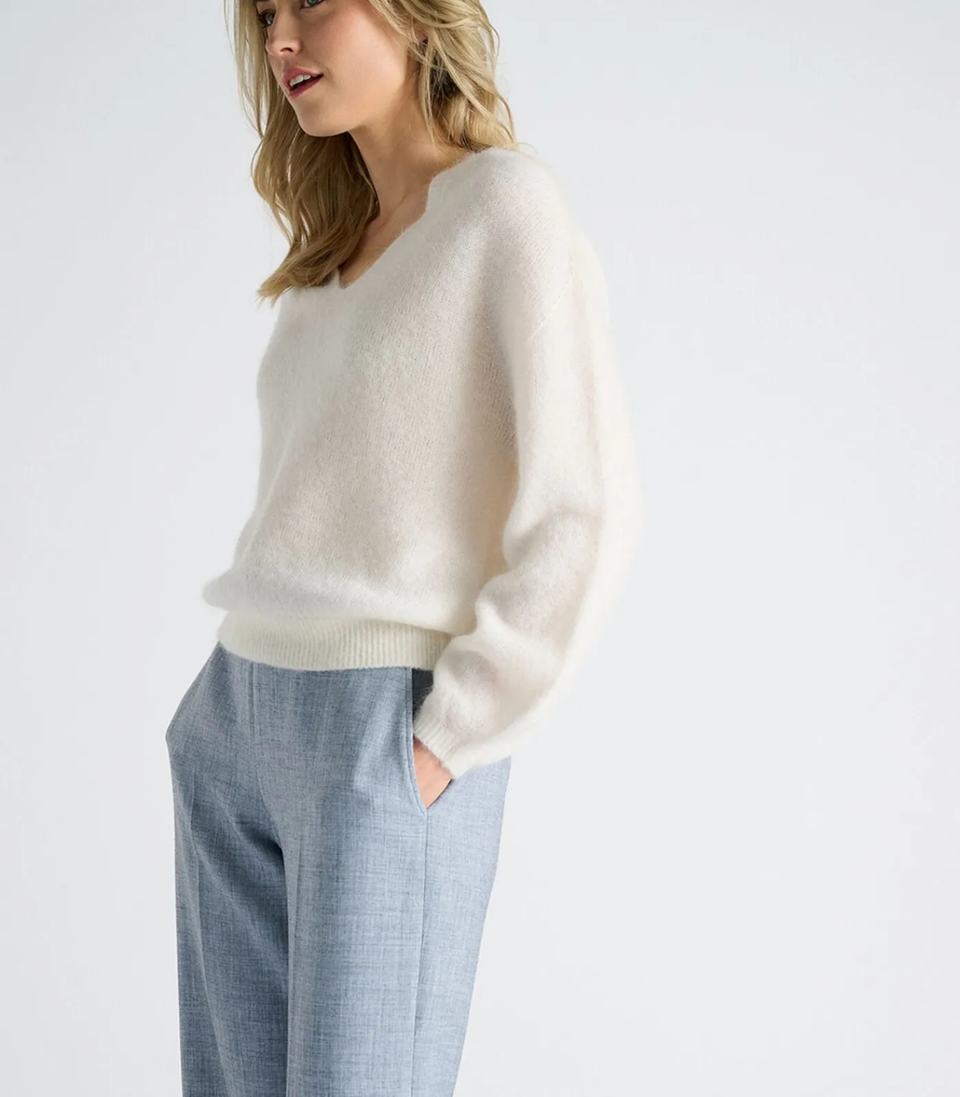 Marie Méro Ecru pull met v-hals creme Outlet