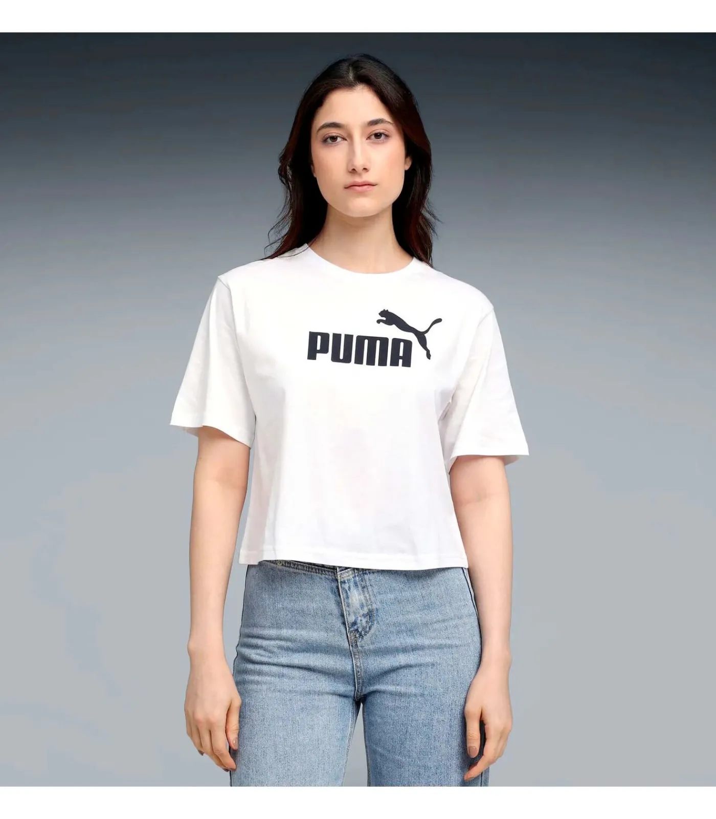 PUMA Ess Cropped No. 1 Logo Relaxed Tee white Hot