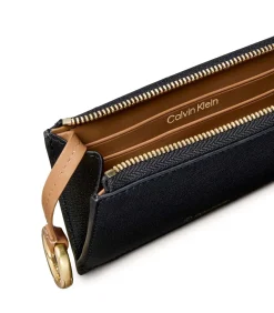 Calvin Klein Foil Logo Top Zip Cardcase black Outlet