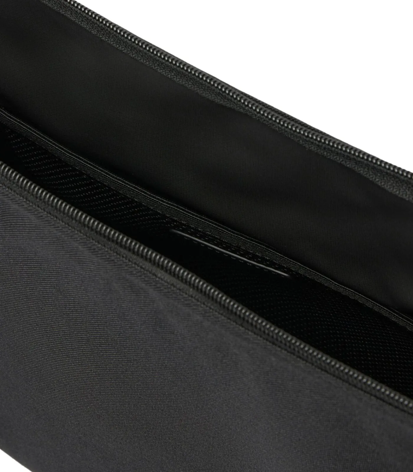 LACOSTE Handtas Neocroc L Moon Bag black Best