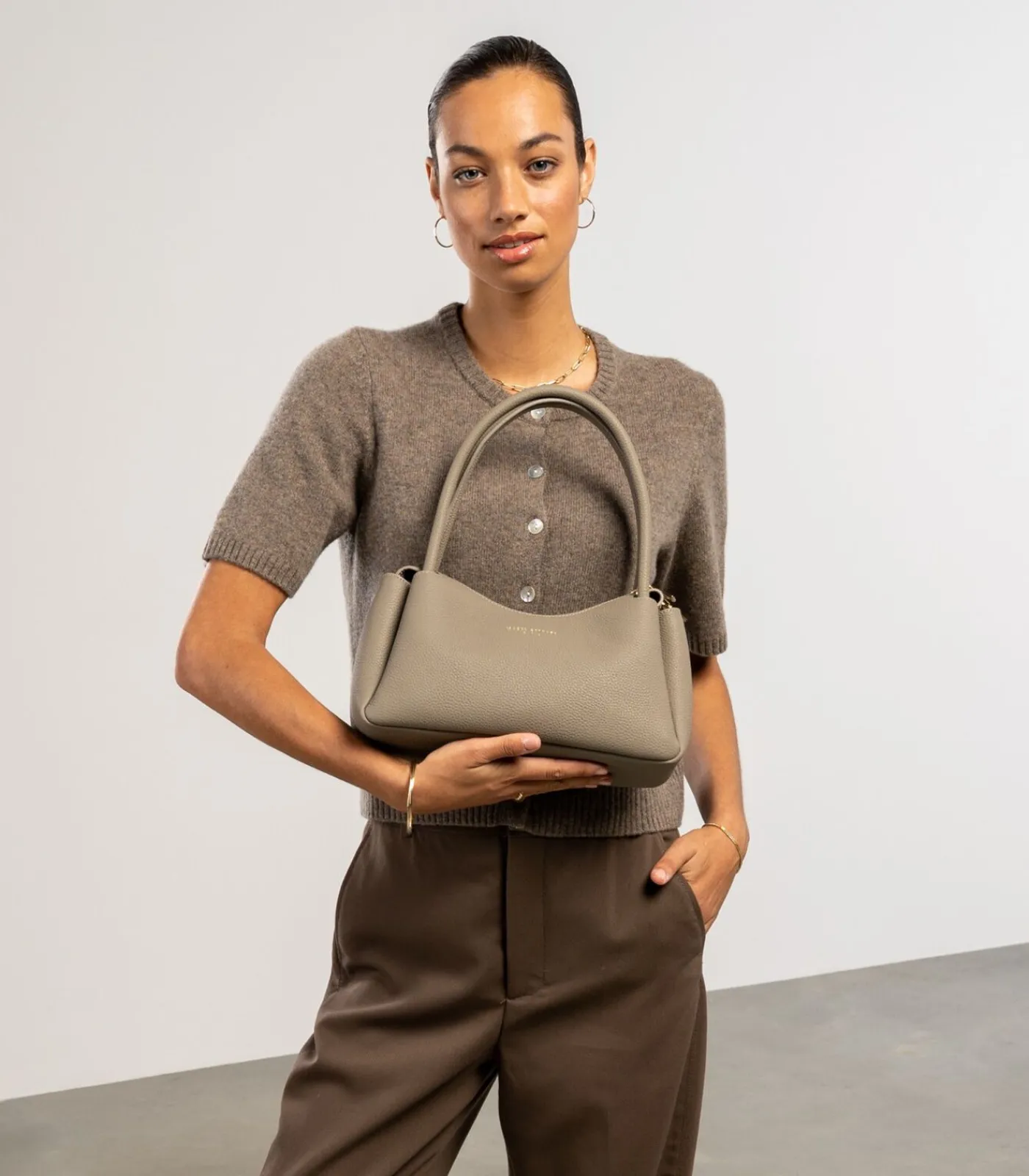 Isabel Bernard Honoré Handtas IB21133-078 taupe Hot