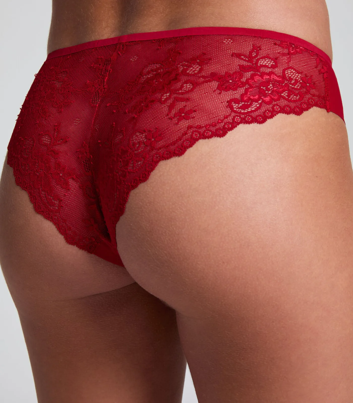 Hunkemöller Invisible brazilian Lace Back red Best