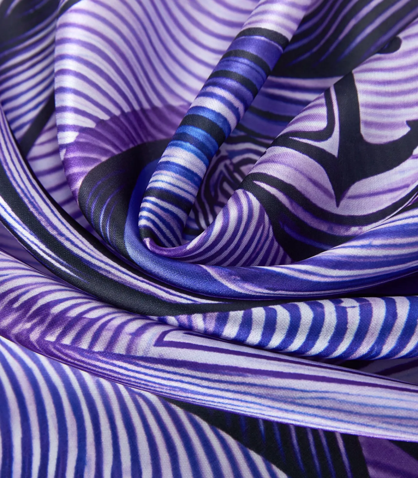 V1969 Italian Sea zijden carré darkPurple Best
