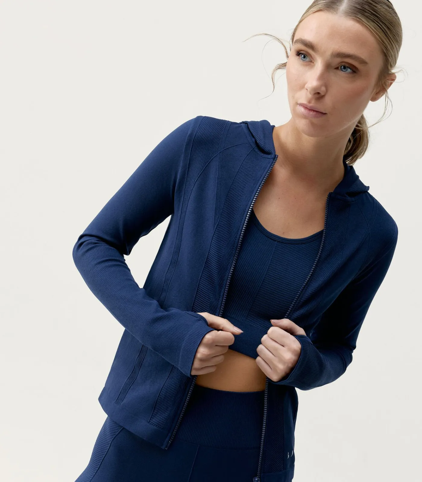 Born Living Yoga Jasje Sarvan navyBlue