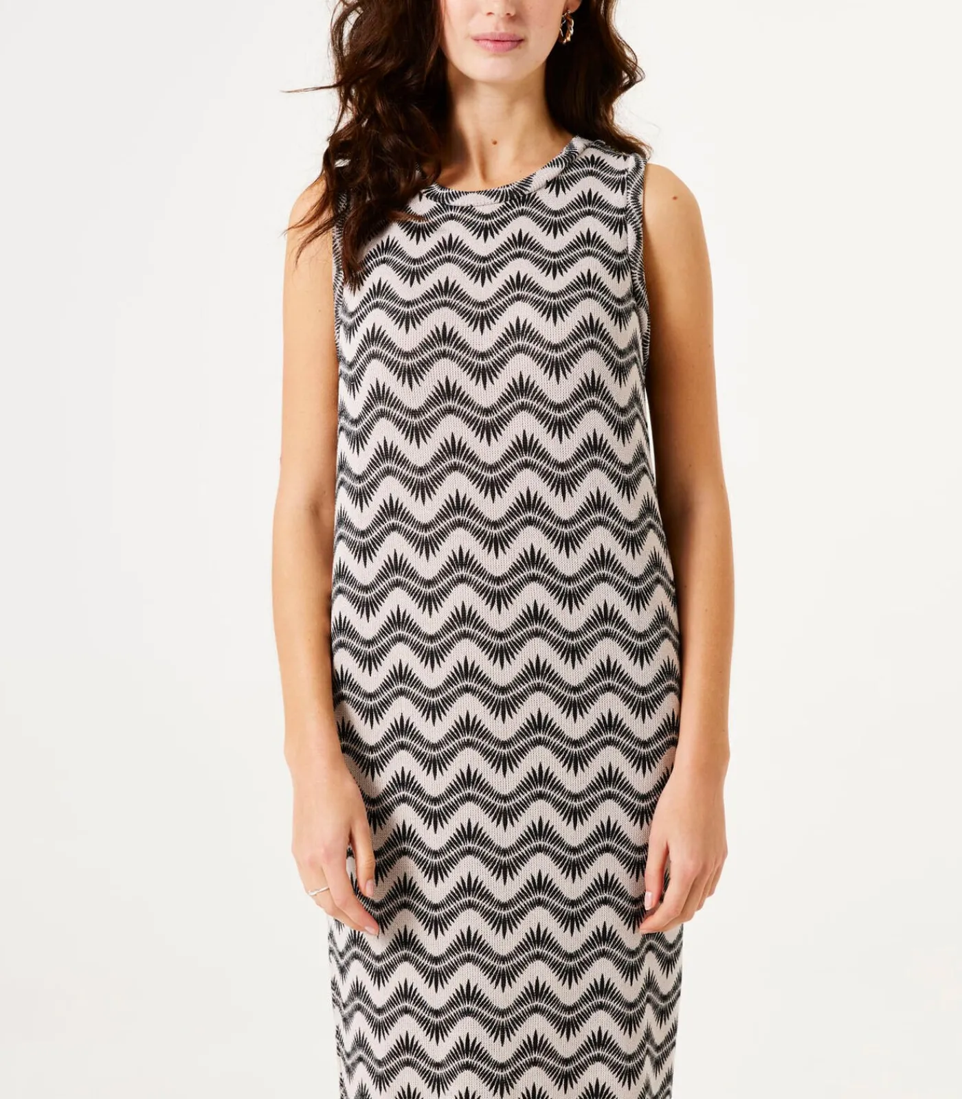 Garcia Jurk met print brown Best