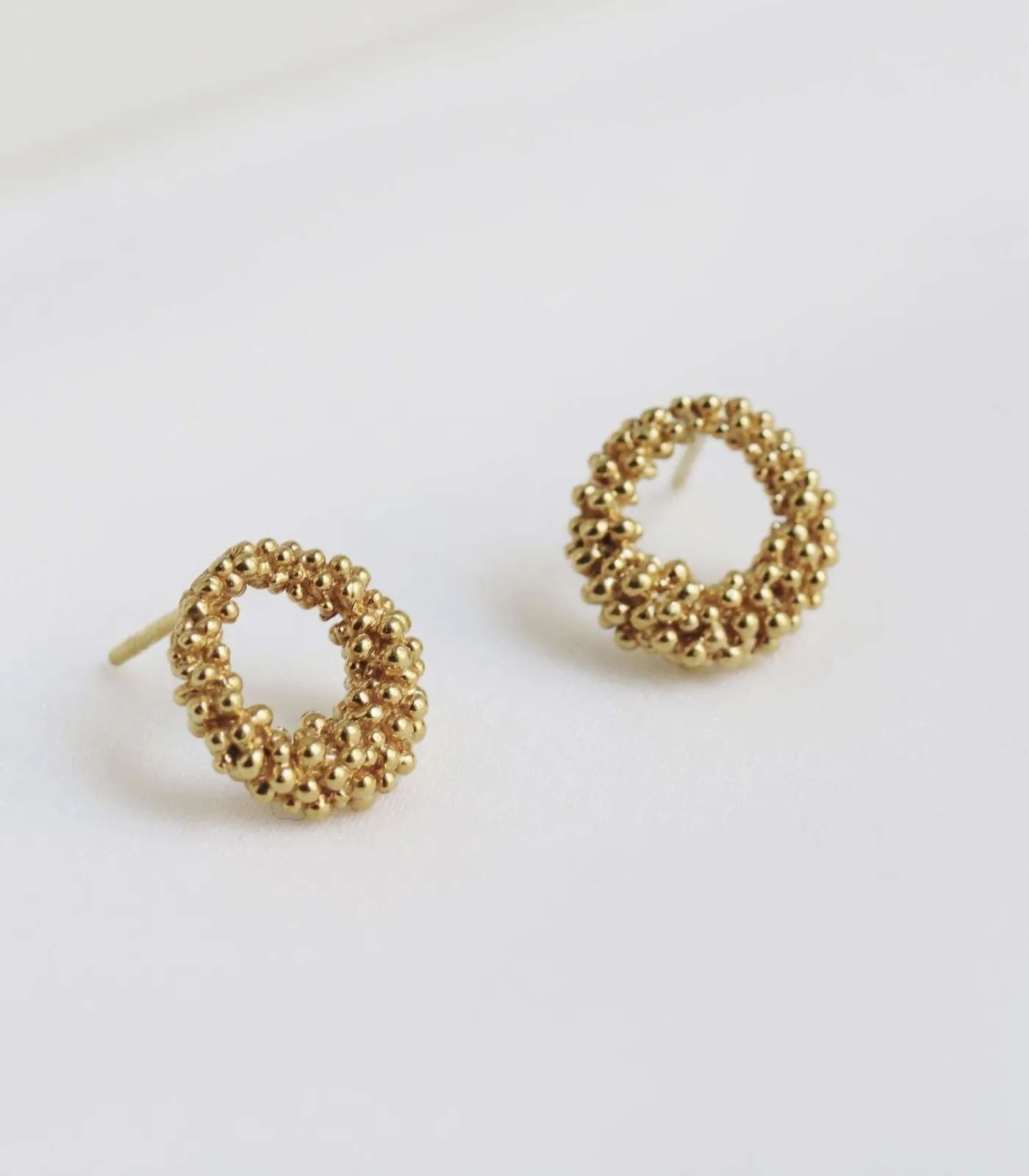 Joidart Kleine gouden oorbellen Stardust gold Best