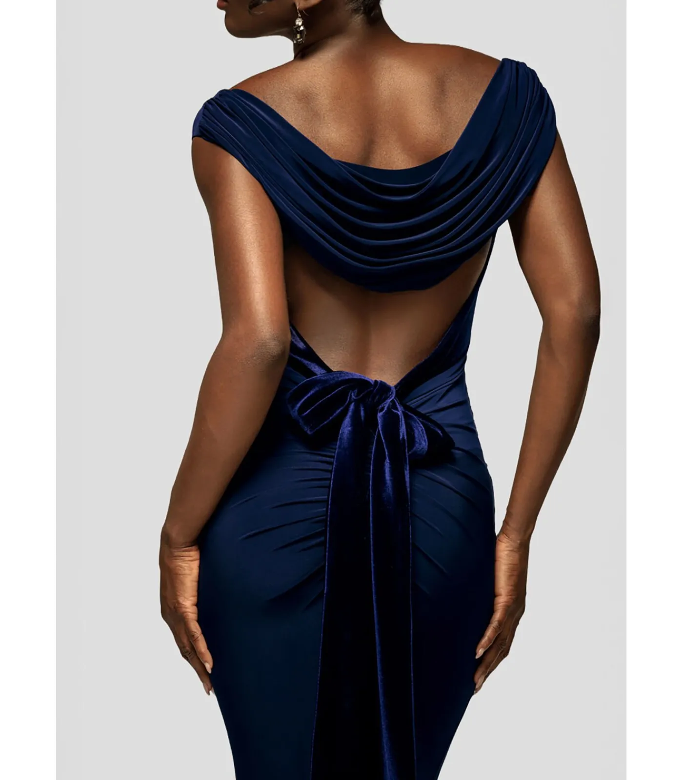 Goddiva Maxi-jurk “Open Back Cowl Neck Gathered Maxi Dress With Velvet Tie Back” darkBlue Sale