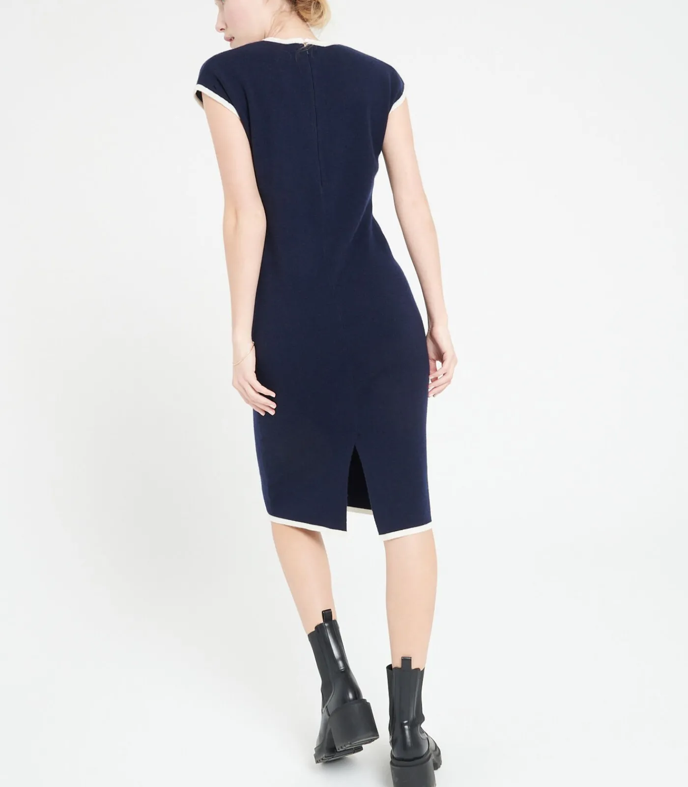 Studio Cashmere8 MIA 2 midi-jurk met V-hals - 100% kasjmier navyBlue Best