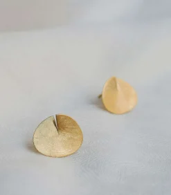 Joidart Middelgrote gouden oorbellen Taglio gold New
