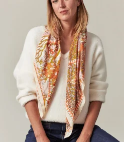 Deeluxe OANA - Felgekleurde sjaal met bloemenprint orange Hot