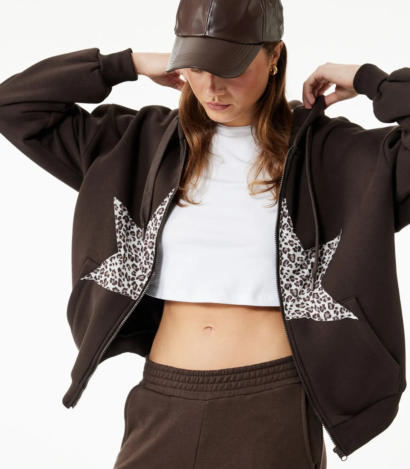 Koton Oversized Sweatshirt met Sterapplicatie brown