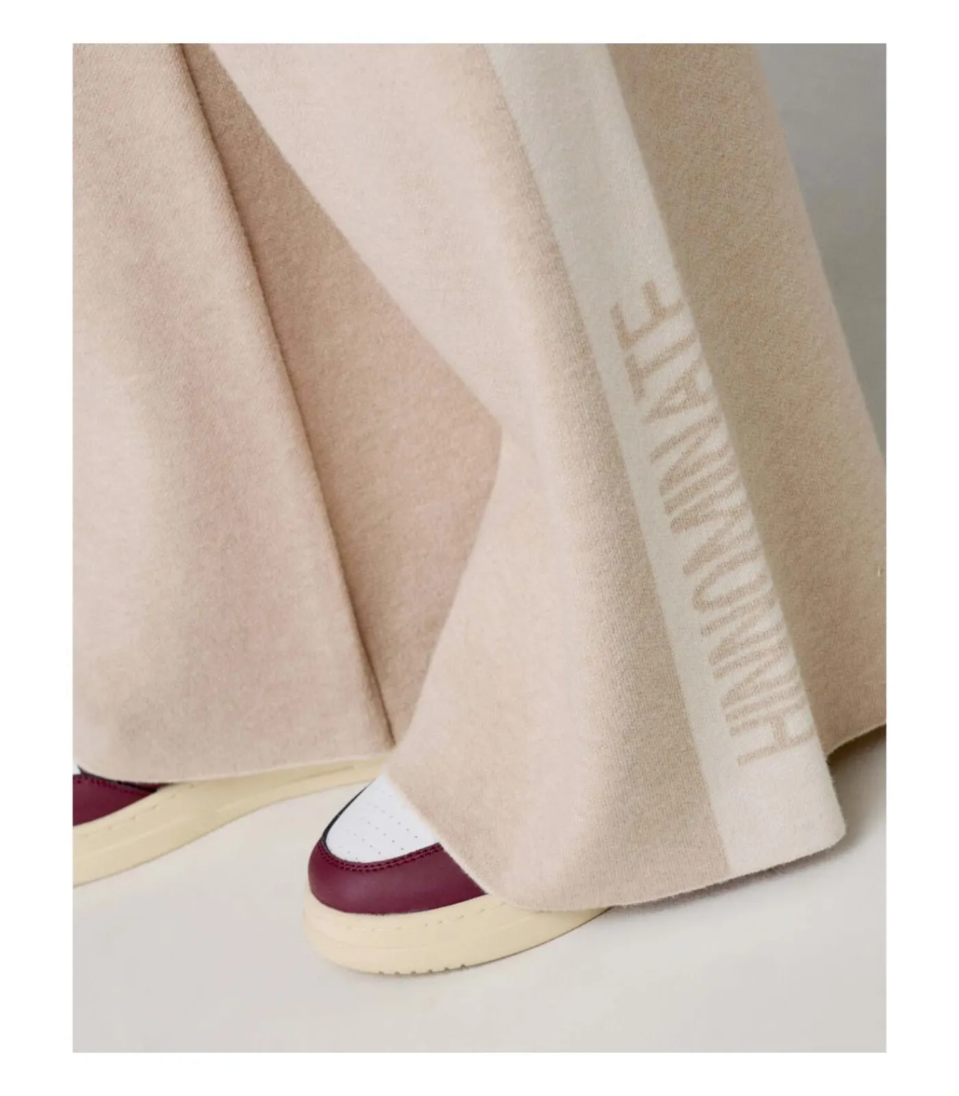 HINNOMINATE Pantalone In Maglia A Palazzo C/Bande In Contrasto beige