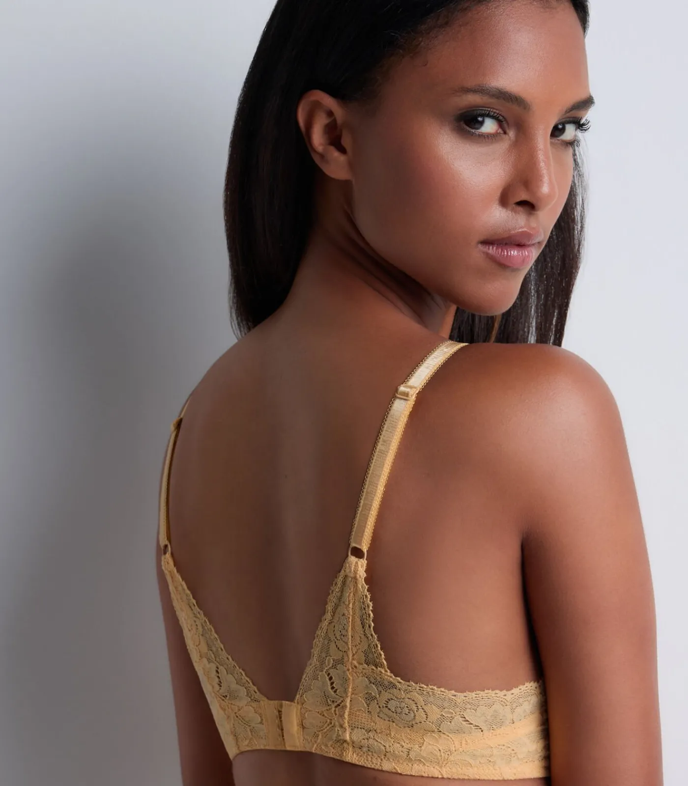 Aubade Plunge beha met beugels in sjaal model Rosessence yellow