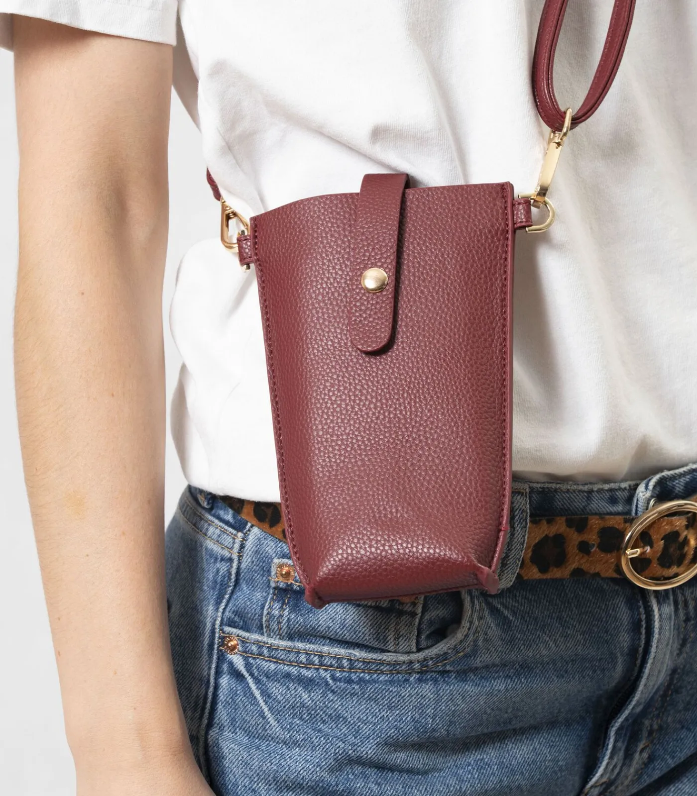 ISOTONER Rood damestelefoonhoesje red Online