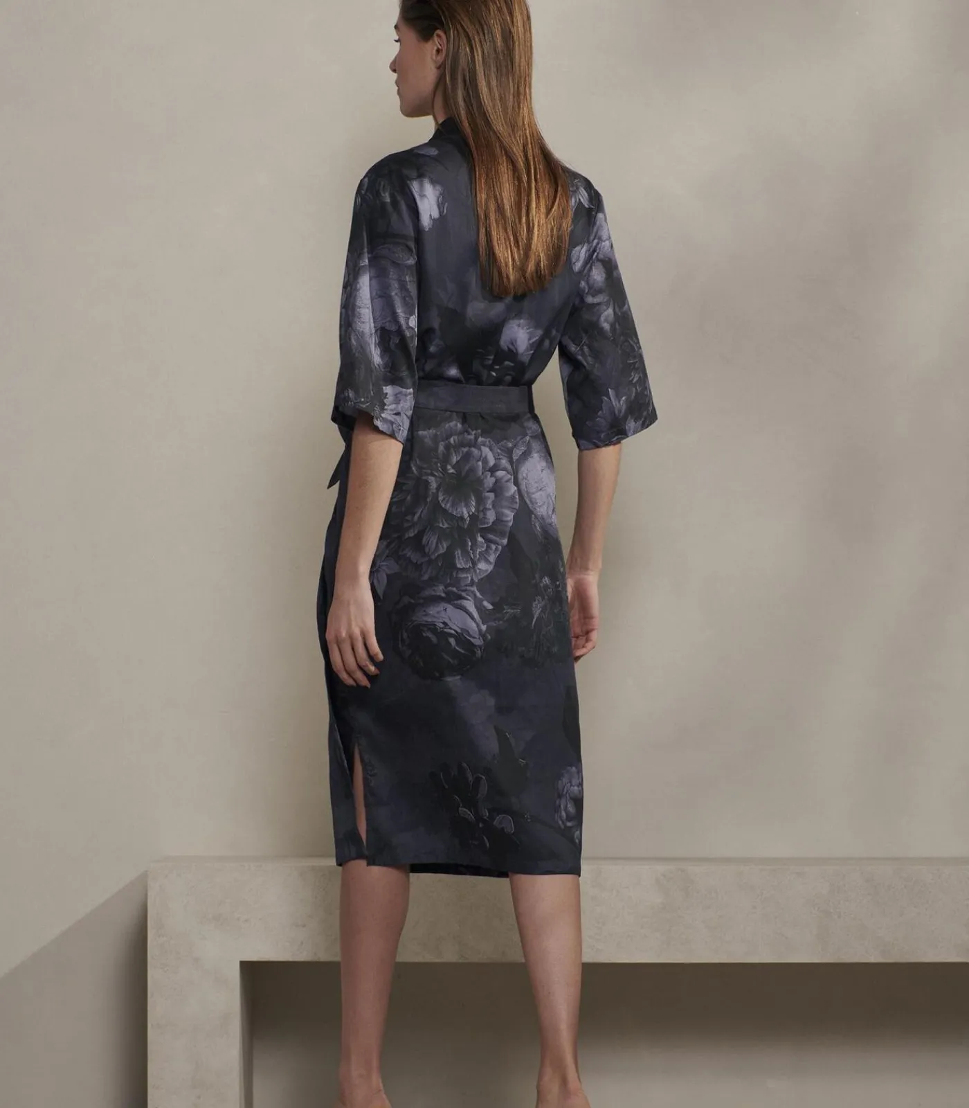 ESSENZA SARAI FLORA - Kimono darkBlue New