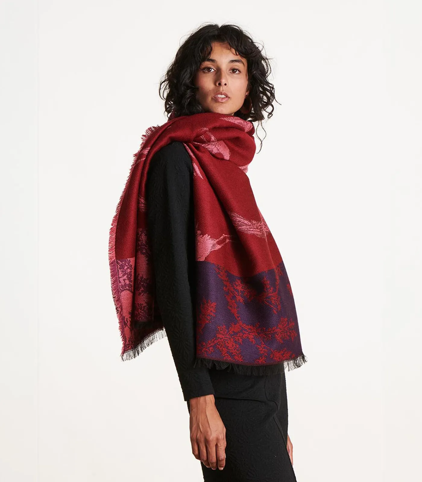La Fée Maraboutée Sjaal van jacquard met rode vogel red Hot