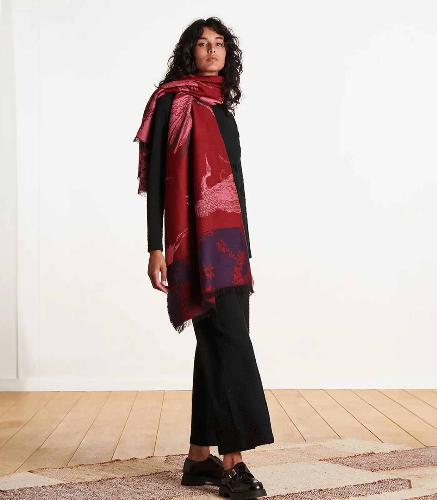 La Fée Maraboutée Sjaal van jacquard met rode vogel red Hot