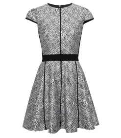 Smart & Joy Skaterjurk met geometrische print en jersey bies gray Best