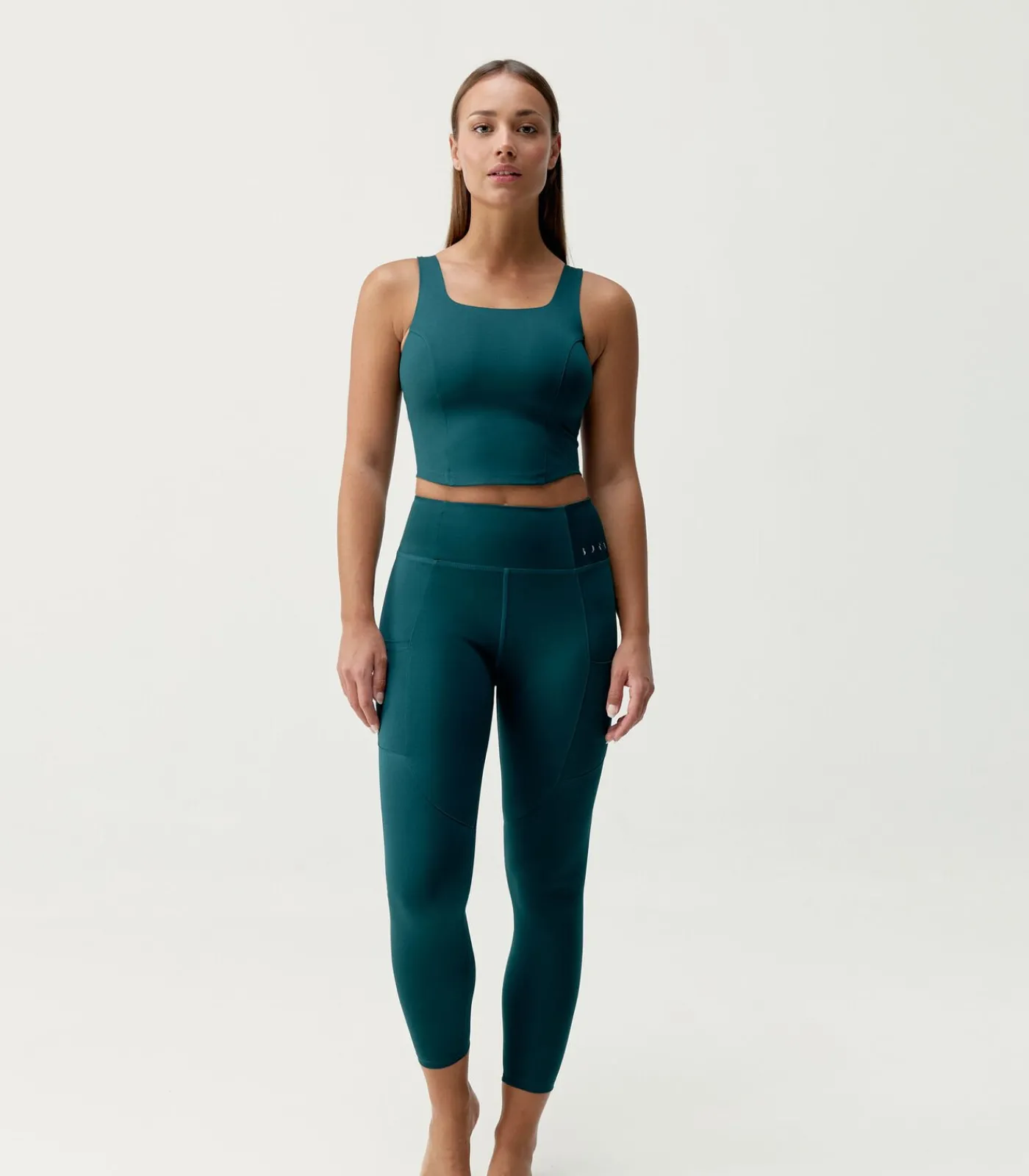 Born Living Yoga Sportbeha Godo darkGreen Hot