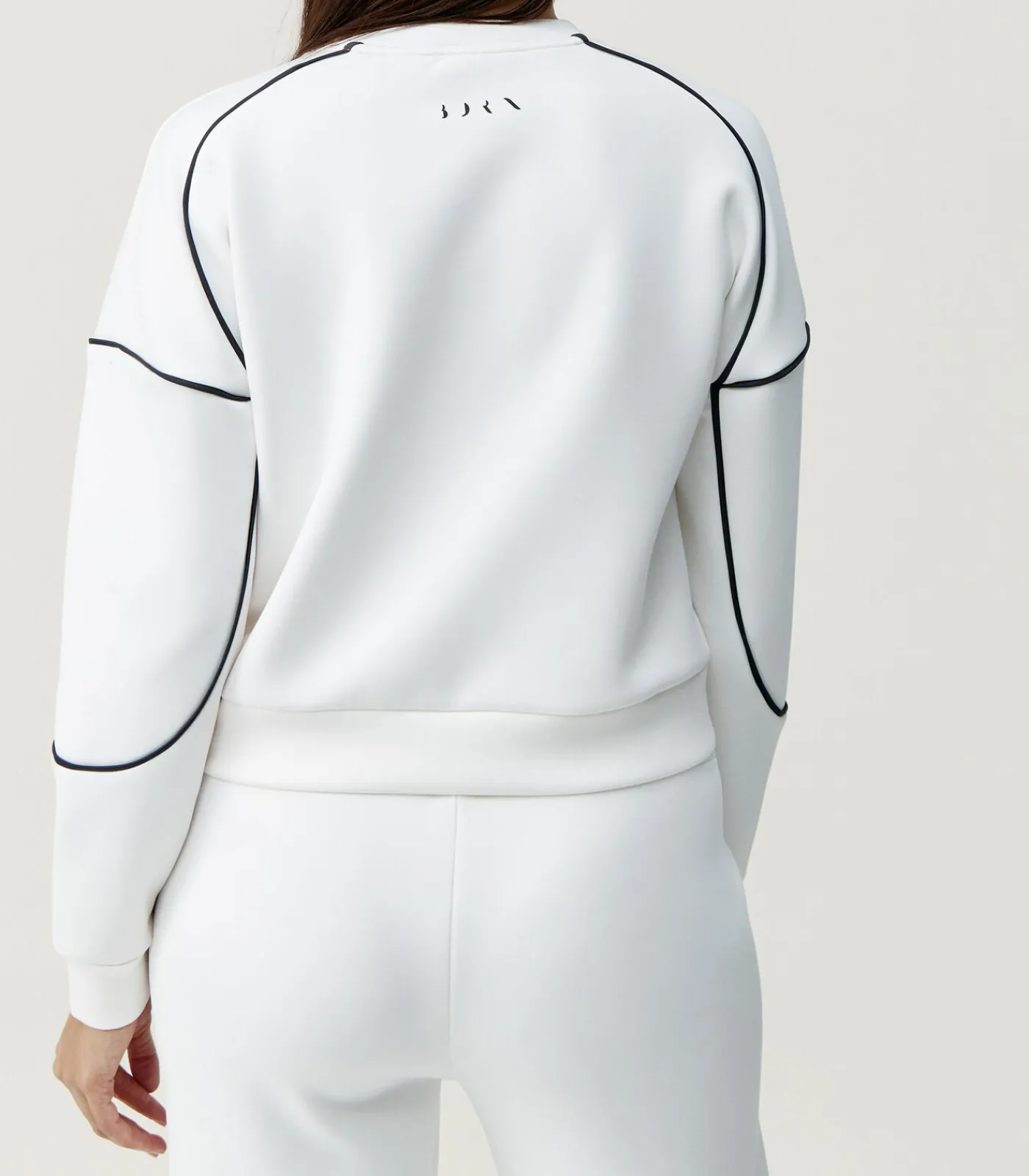 Born Living Yoga Sweatshirt Agda white New