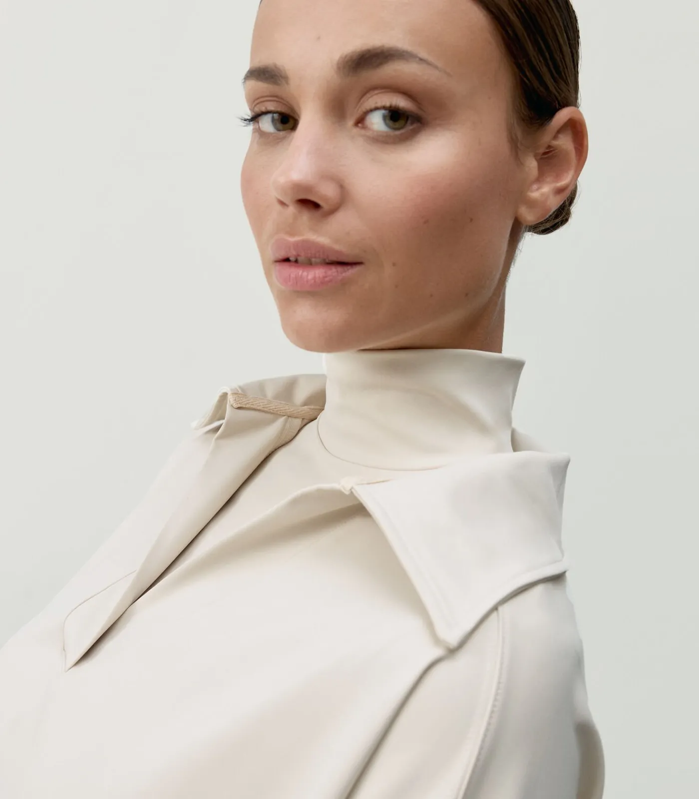 Born Living Yoga Sweat-shirt Lua Polo white Sale