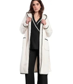 ADMAS Toga Luxury Stitching white Clearance