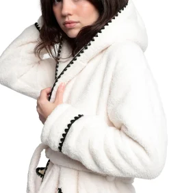 ADMAS Toga Luxury Stitching white Clearance