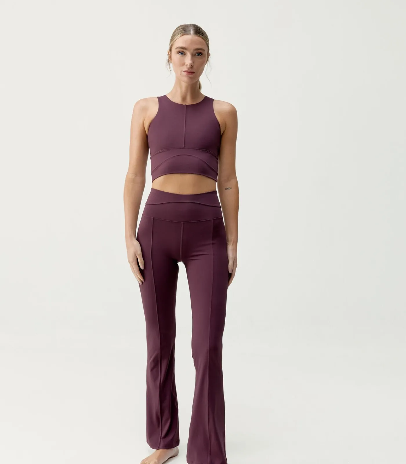 Born Living Yoga Top Saori bordeaux Outlet