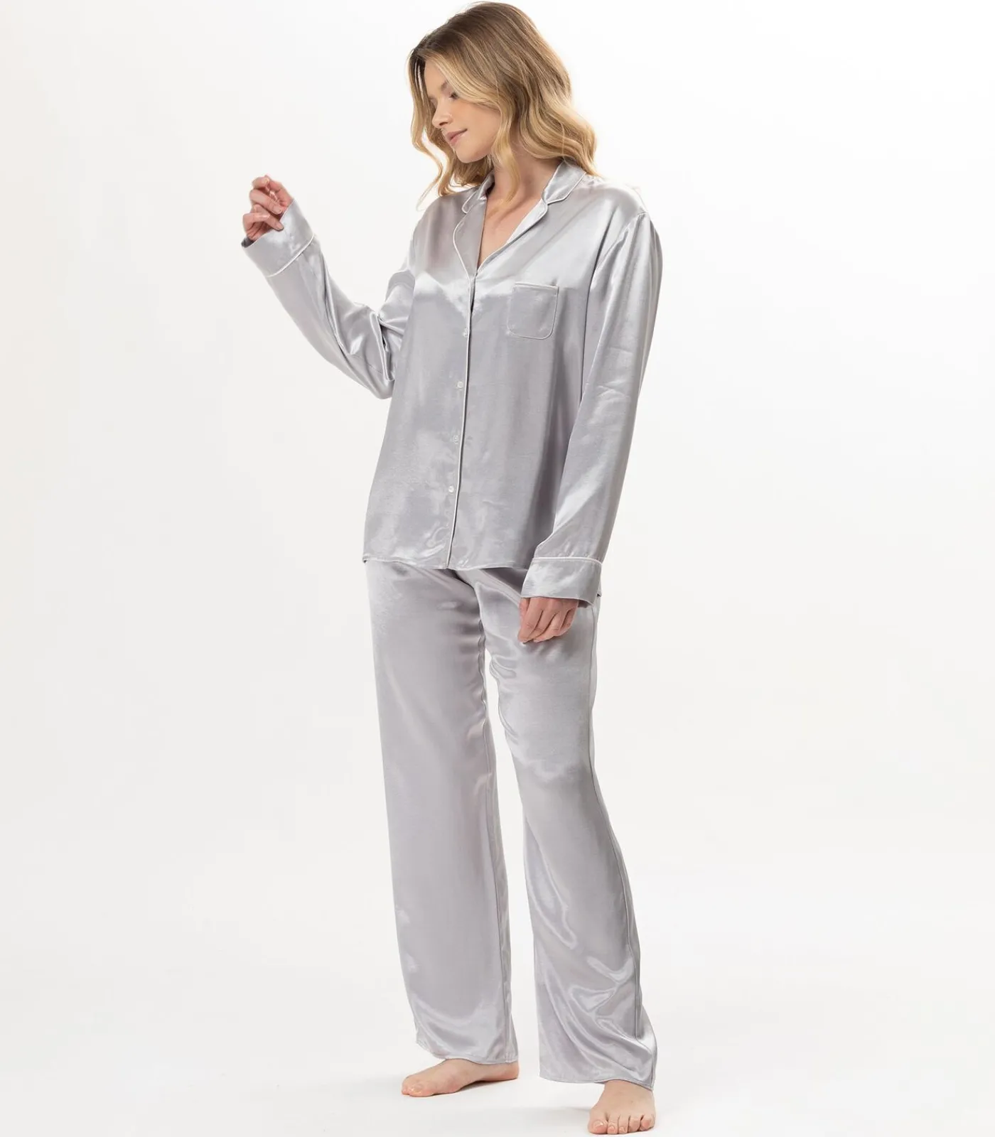 LE CHAT Viscose pyjama met knopen DARCY 106 gray Outlet