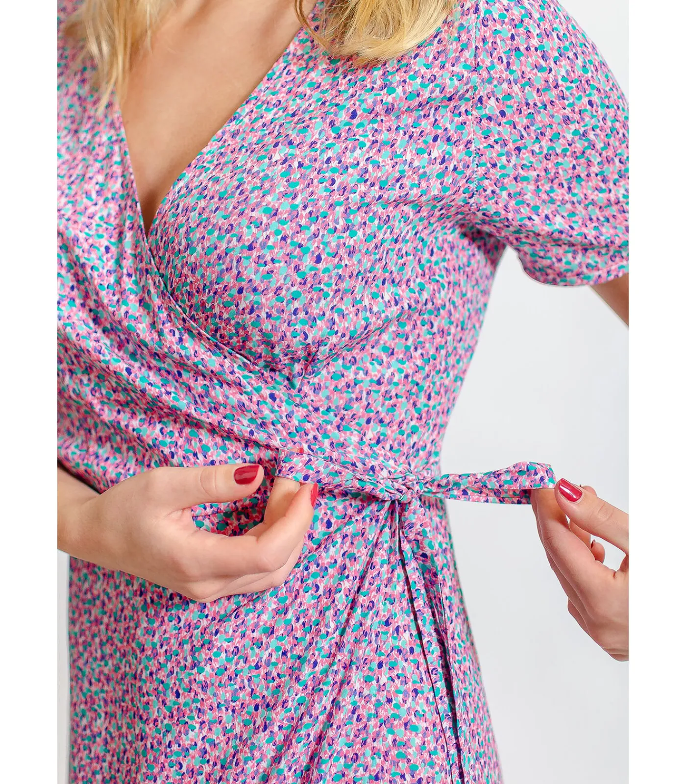 J&JOY Vloeibare wikkeljurk pink Outlet