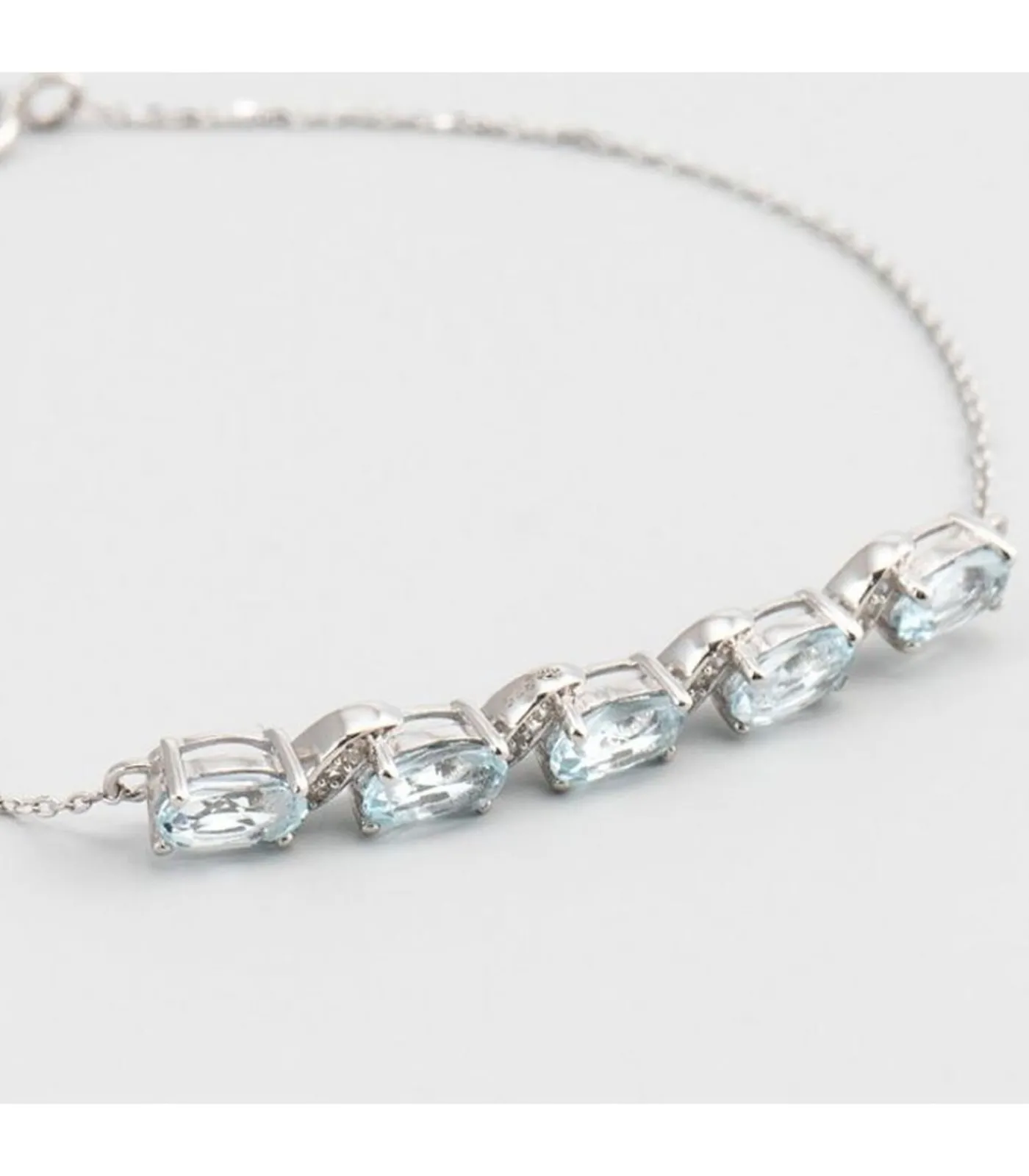 MES BIJOUX Witgouden armband met diamanten en topaas New