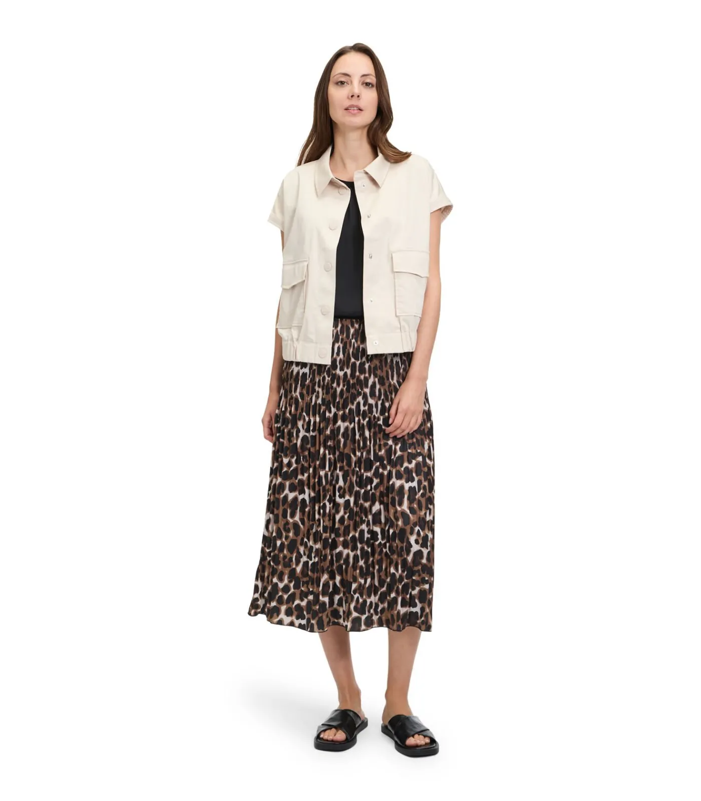 Betty & Co Zomers mouwloos vest beige Clearance